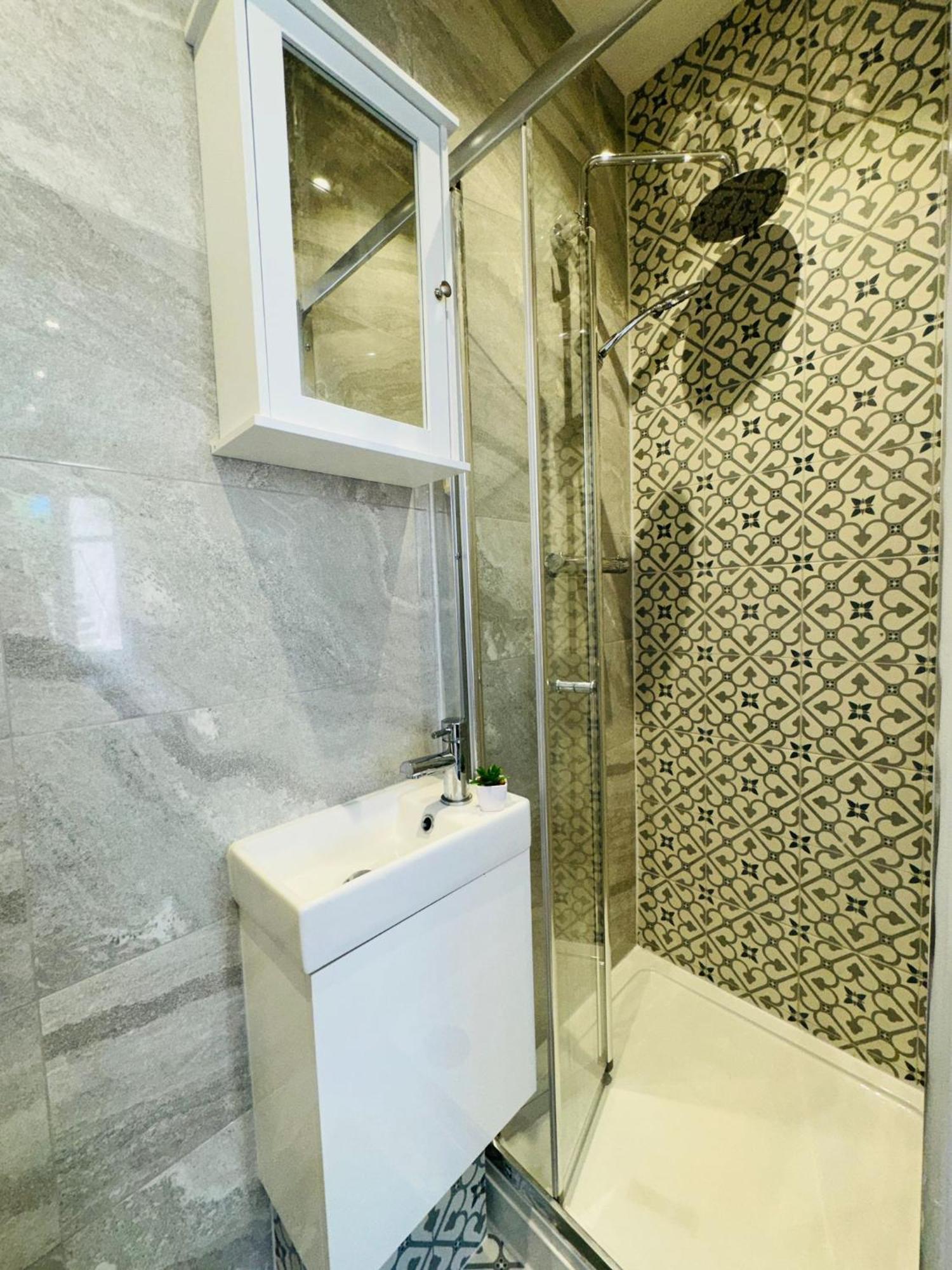 Luxury Central London Flats, Ideal For Tourists Екстериор снимка
